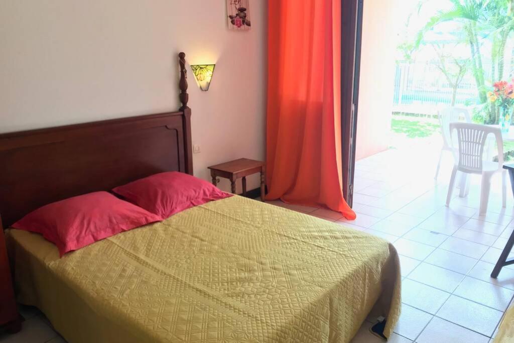 Appartement Populaire Sainte-Anne Exterior foto